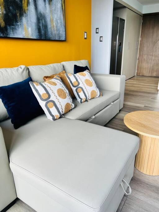 Apartamento 2 Habitaciones, Edificio Airali, Zona 10, Miradolo 危地马拉 外观 照片