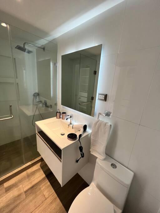 Apartamento 2 Habitaciones, Edificio Airali, Zona 10, Miradolo 危地马拉 外观 照片