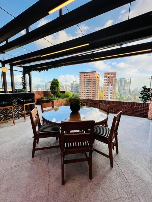 Apartamento 2 Habitaciones, Edificio Airali, Zona 10, Miradolo 危地马拉 外观 照片