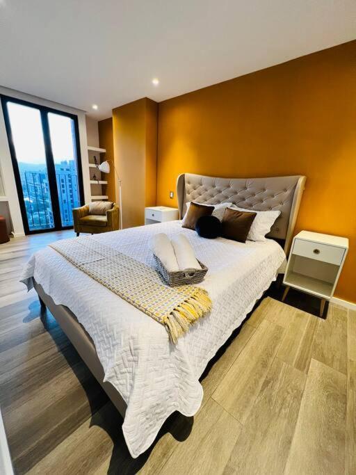 Apartamento 2 Habitaciones, Edificio Airali, Zona 10, Miradolo 危地马拉 外观 照片