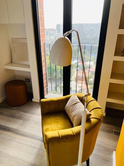 Apartamento 2 Habitaciones, Edificio Airali, Zona 10, Miradolo 危地马拉 外观 照片