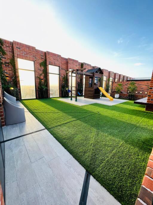 Apartamento 2 Habitaciones, Edificio Airali, Zona 10, Miradolo 危地马拉 外观 照片