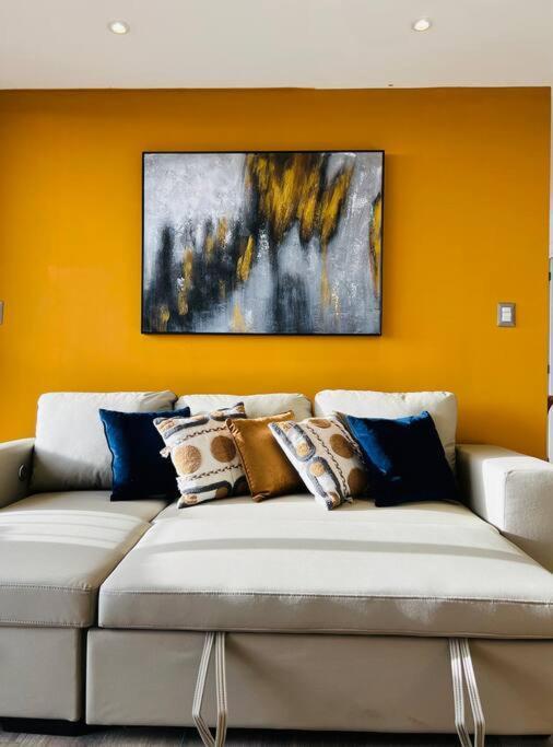 Apartamento 2 Habitaciones, Edificio Airali, Zona 10, Miradolo 危地马拉 外观 照片