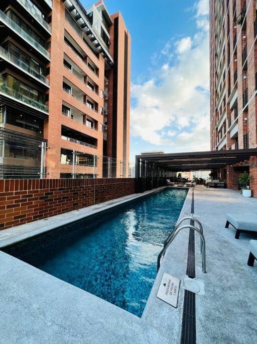 Apartamento 2 Habitaciones, Edificio Airali, Zona 10, Miradolo 危地马拉 外观 照片